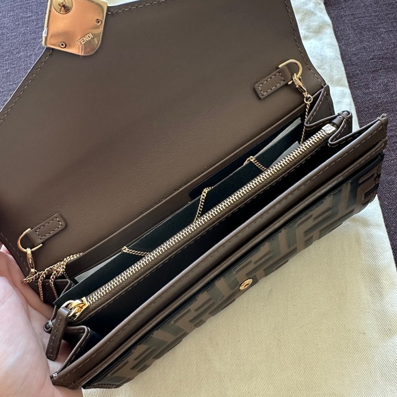 FF Diamonds Continental With Chain - Picture 3 of 16